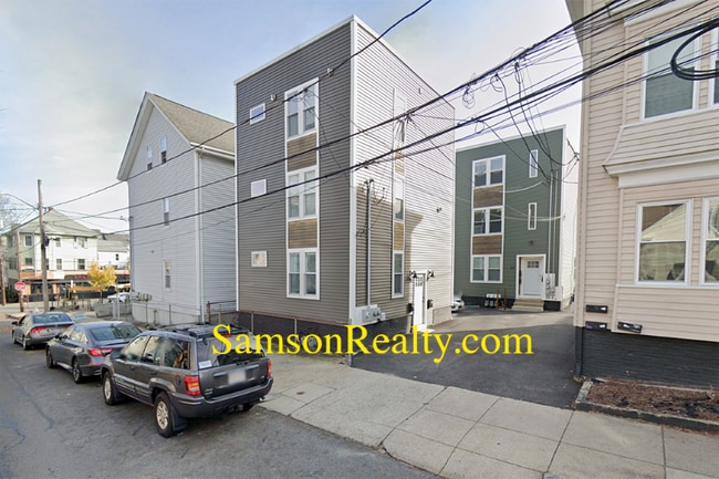 Photo - 27 E Transit St Apartment