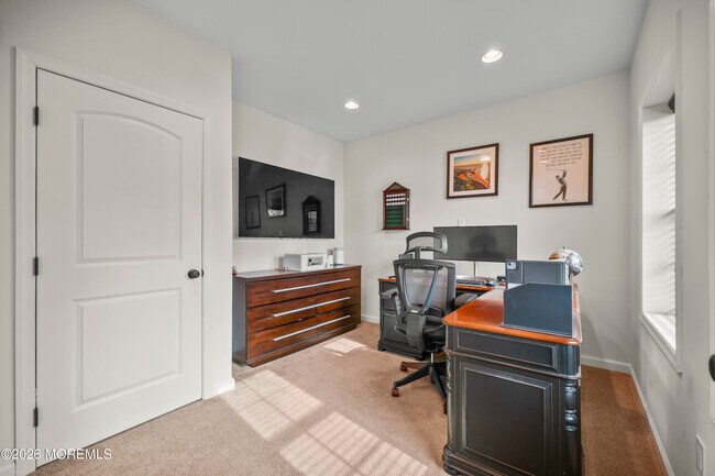 Foto del edificio - 5 Cortland Rd