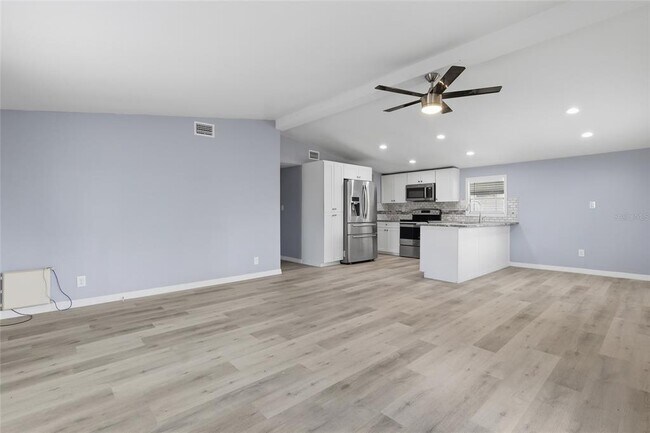Foto del edificio - 36131 Zinnia Ave