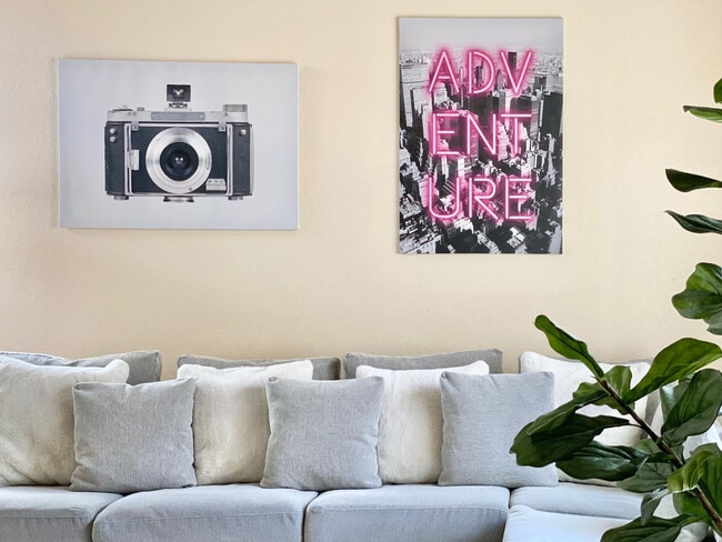 Building Photo - 1825 Sierra Highlands Dr