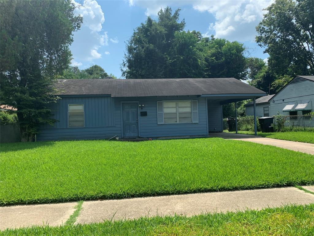 Foto principal - 2761 Rosemont St