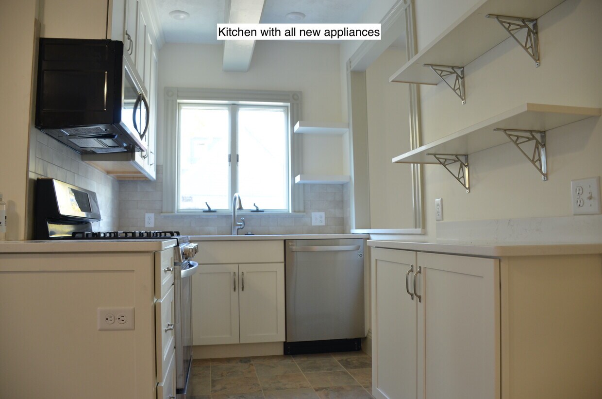 All new kitchen - 14 Waldo St