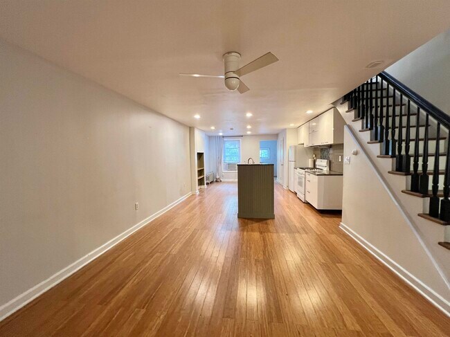 Foto del edificio - 148 Webster Ave