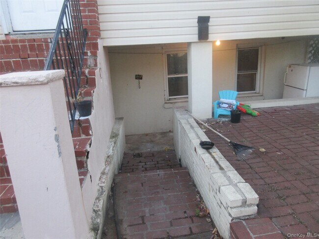 Foto del edificio - 32 2nd St