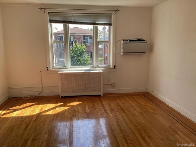 Photo - 6124 169th Street Apartment