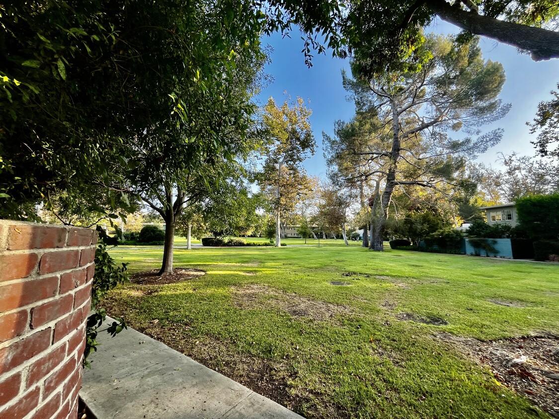 View from ground entry - 5307 1/2 Village Grn