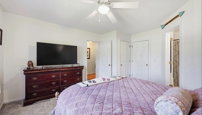Building Photo - 409 Airle Pl