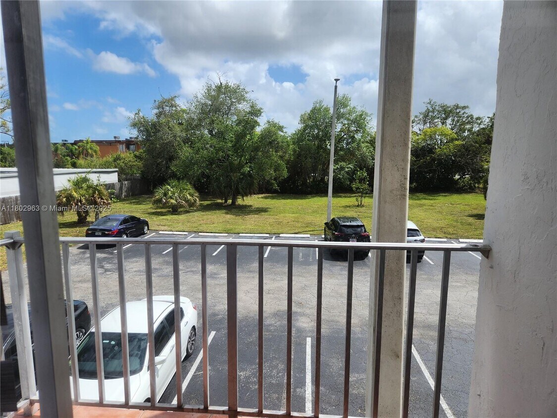 Primary Photo - 7245 SW 94th Pl