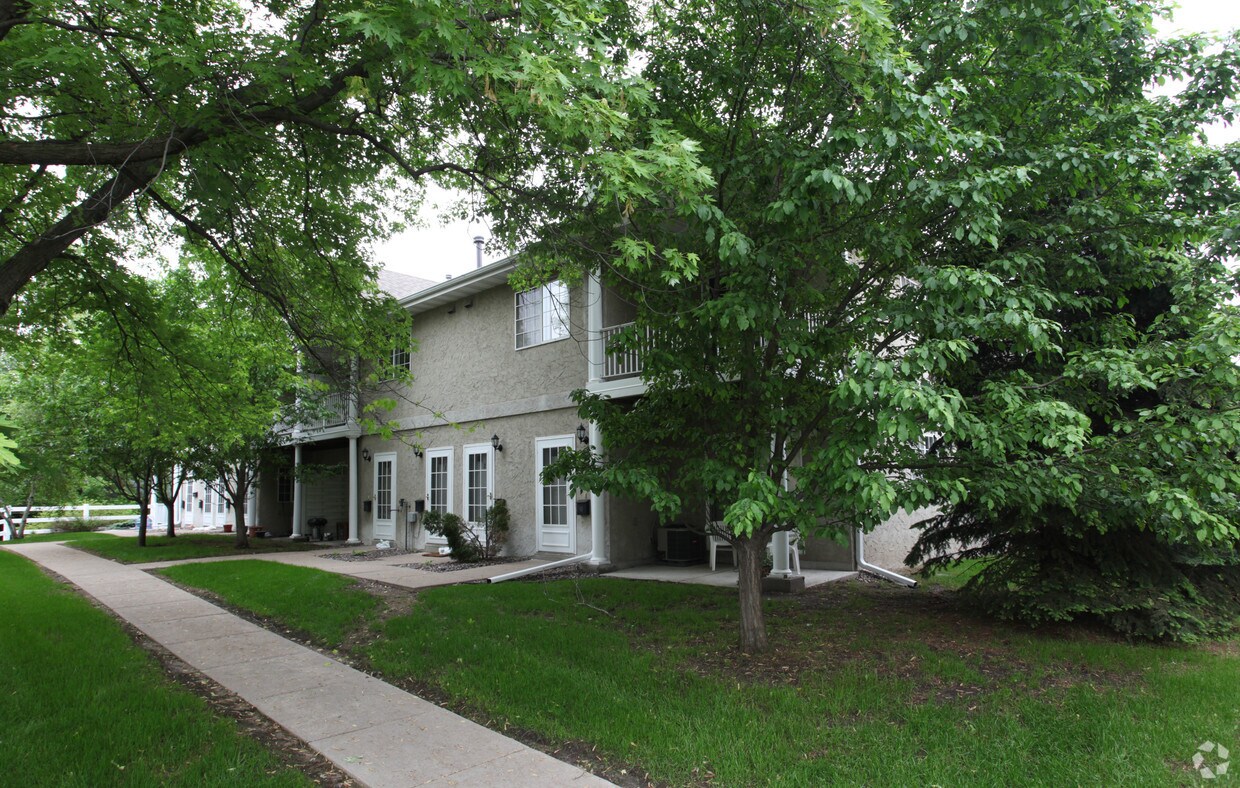 Building Photo - 3106 Inglewood Avenue South