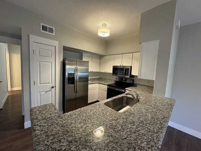 Foto del edificio - 10000 SW 52nd Ave