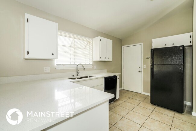 Foto del edificio - 1553 Faircloth Ct