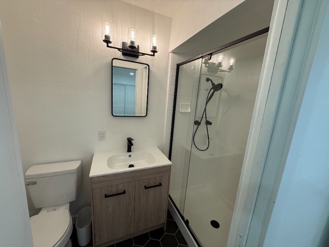 Building Photo - 4552 Alta Mesa Dr