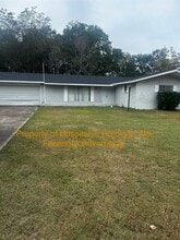 Building Photo - 607 N Browder St