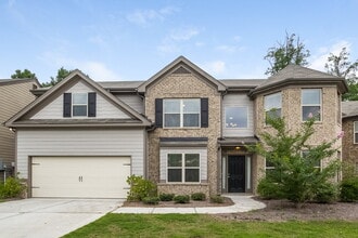 Building Photo - 1828 Bridle Rd