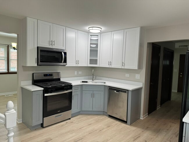 Building Photo - 8456 Dixon Ct