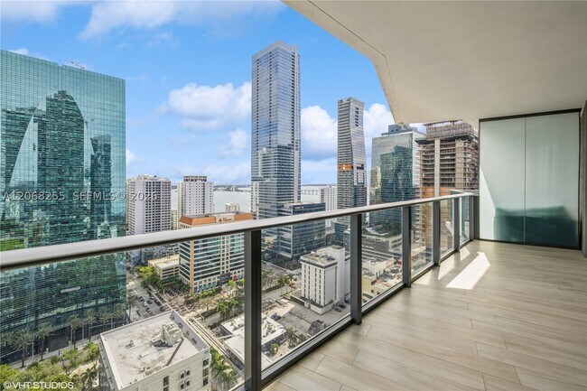 Foto del edificio - 1300 S Miami Ave
