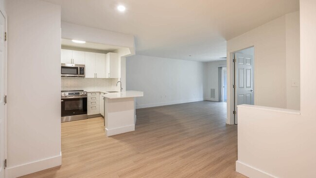 Building Photo - Rosecliff