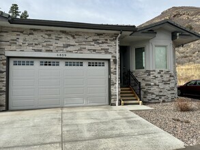 Building Photo - 6859 Surrey Trail
