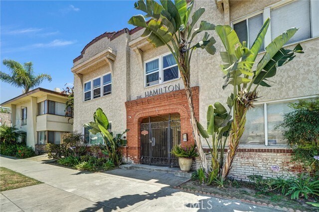 Primary Photo - 1616 E Ocean Blvd
