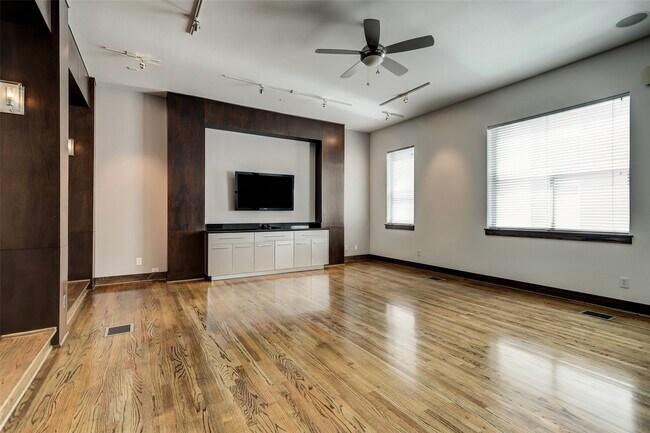 Foto del edificio - 1820 Prospect St