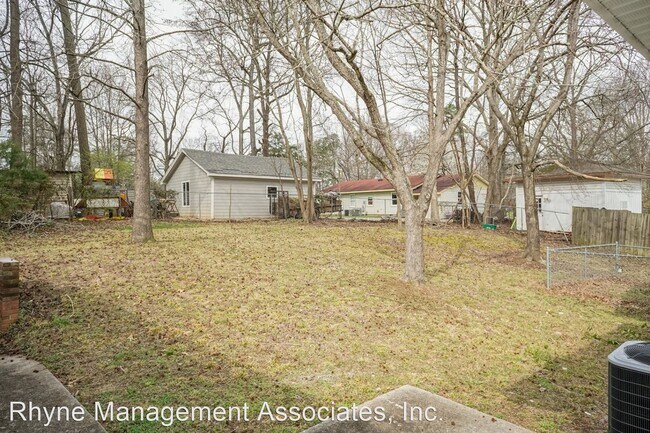 Building Photo - 3 br, 2 bath House - 7225 Pilgrim Road
