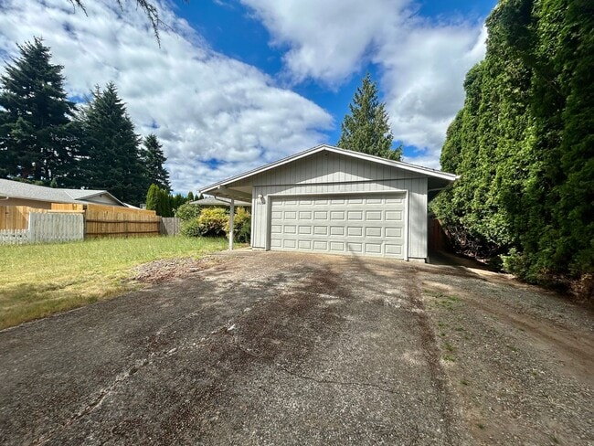 Building Photo - Welcome to your new home!