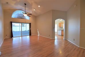 Building Photo - 576 Lisa Karen Cir