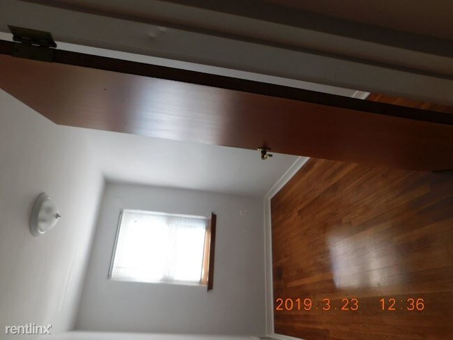 Building Photo - 3 br, 1 bath Townhome - 7859 St. Monica Dr