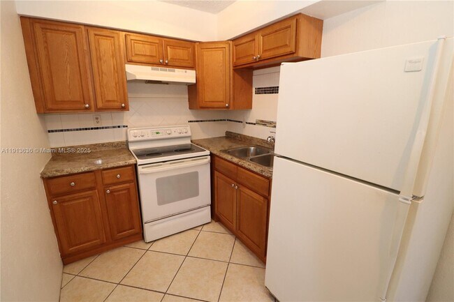 Foto del edificio - 59 NW 37th St