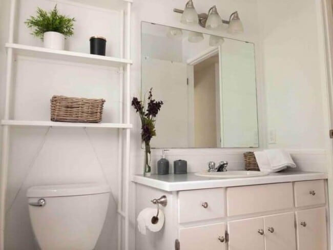 Building Photo - 18XX King George Blvd