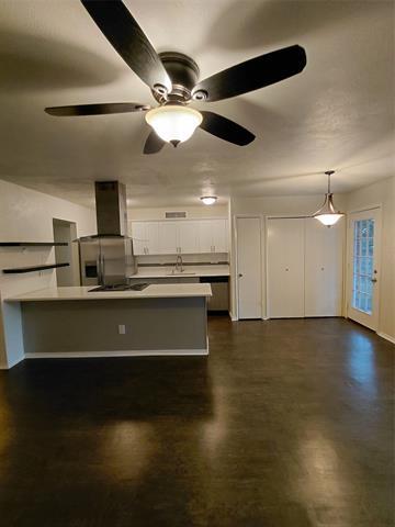 Building Photo - 562 Cumberland Dr