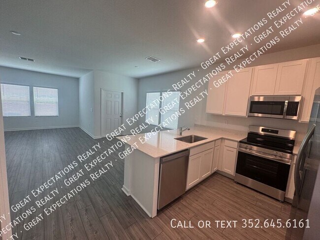 Foto del edificio - 4923 SW 81st Ln