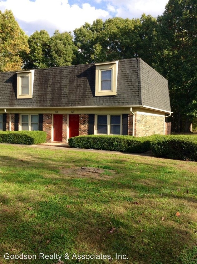 1267 Garrison Ln, Lincolnton, NC 28092 Condo for Rent in Lincolnton