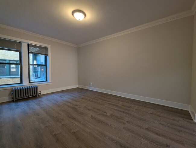 Foto del edificio - 1948 1/2 N Spaulding Ave