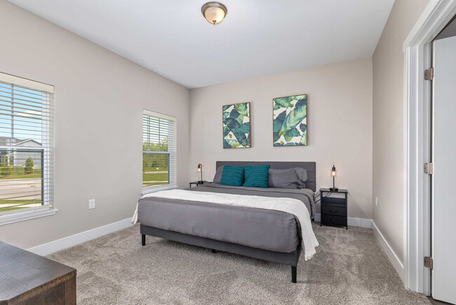 Building Photo - 5898 Grenache Ave