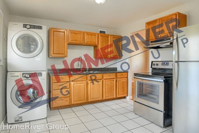 Building Photo - 2 br, 1 bath House - 2113 Ontario Dr