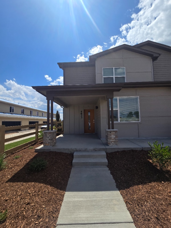 Building Photo - 4833 Autumn Leaf Dr