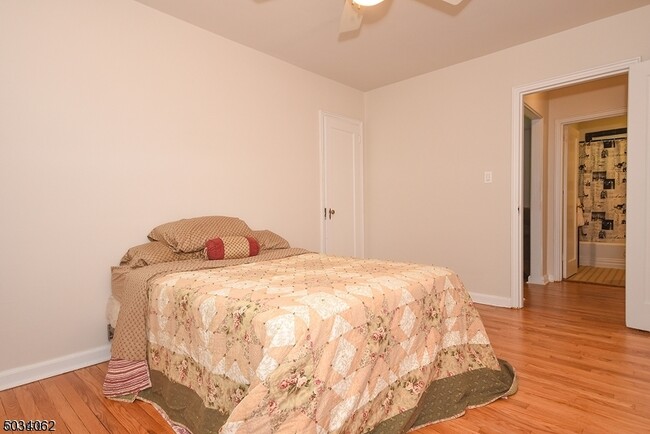 Building Photo - 251A Elmwood Ave