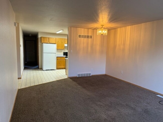 Foto del edificio - 935 Village Cir