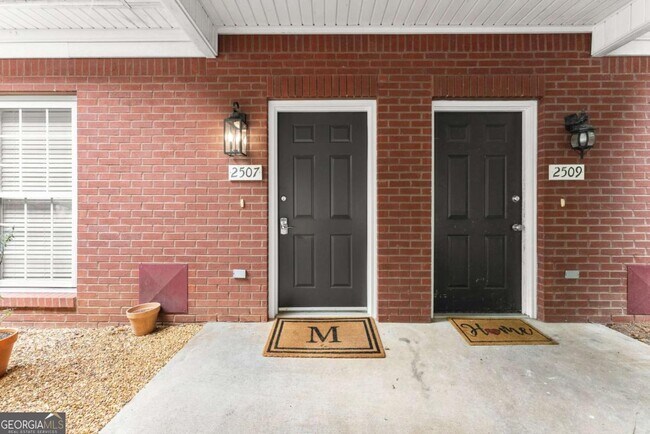 Building Photo - 2507 Terrace View NW