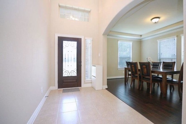 Building Photo - 5519 Mangrove Creek Ln