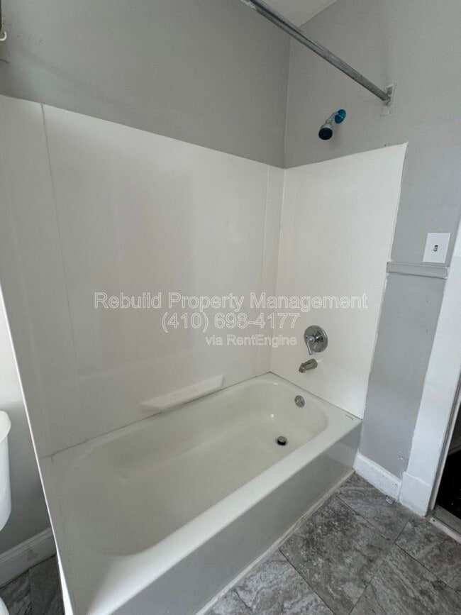 Photo - 3328 Lawnview Ave Townhome