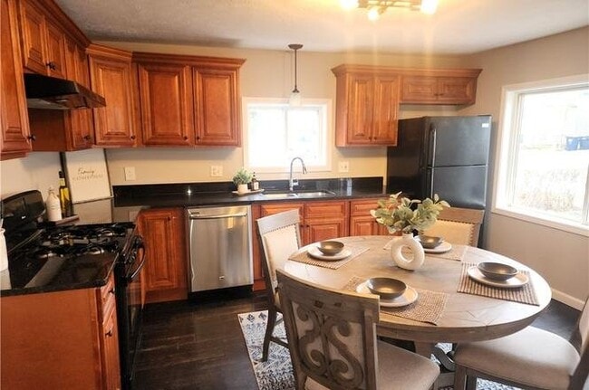 Building Photo - 50 Anchor Terrace