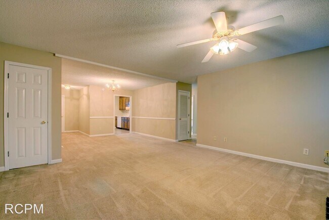 Foto del edificio - 2602 Wynterhall Rd SE