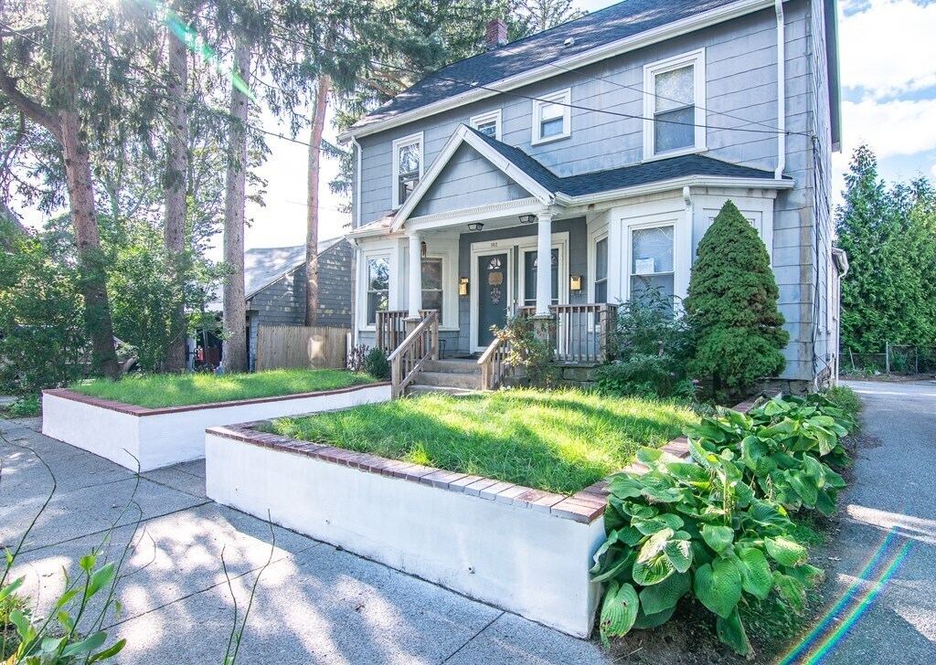 146 Lynde St, Melrose, MA 02176 Townhome Rentals in Melrose MA