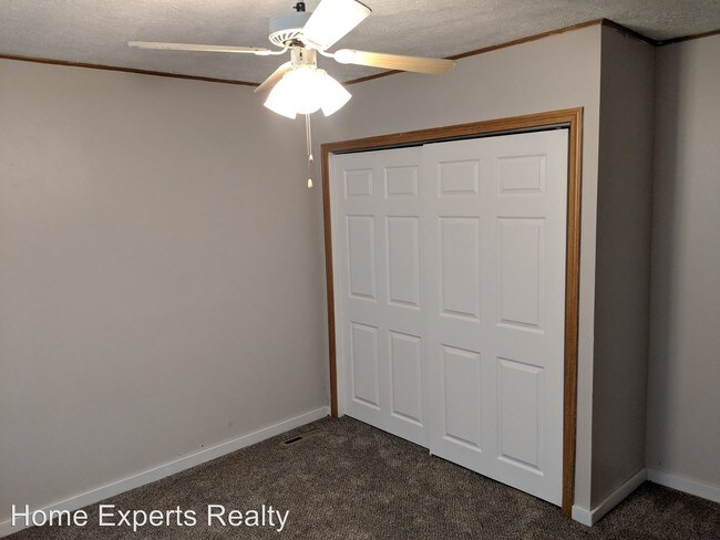 Building Photo - 2 br, 1 bath House - 634 Eastmoor Dr.