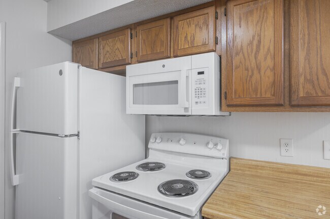 2 habitaciones, 2 habitaciones - 1000 pies cuadrados - Cocina - Forest Lake Apartments
