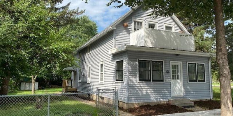 Primary Photo - 303 Webster St LLC