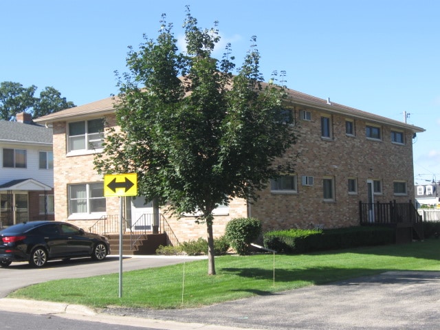 Exterior - 5701 Bjelde Ln