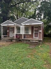 Building Photo - 2077 Lowell Ave